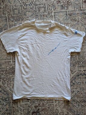graphic t shirt